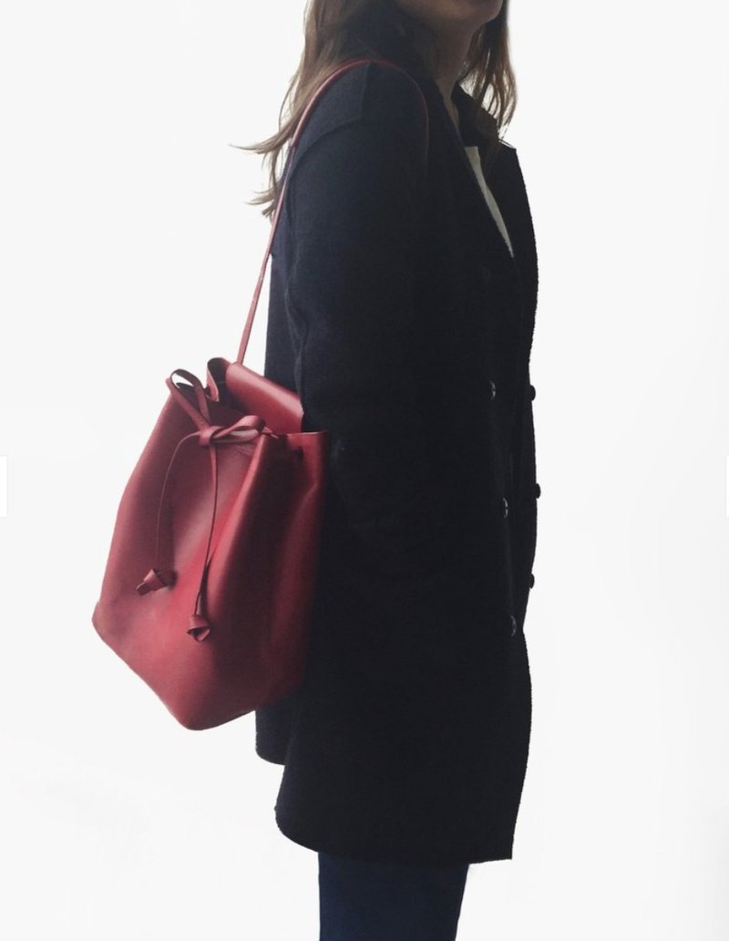 Goody Bag-旅行样貌任我换/四用皮革包x便携手电筒 - 侧背包/斜挎包 - 真皮 