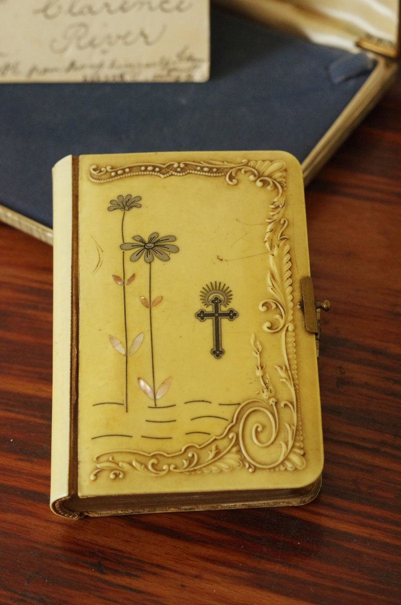 古董法国十字架宗教信仰圣经小书籍 W792 - 其他 - 其他金属 金色