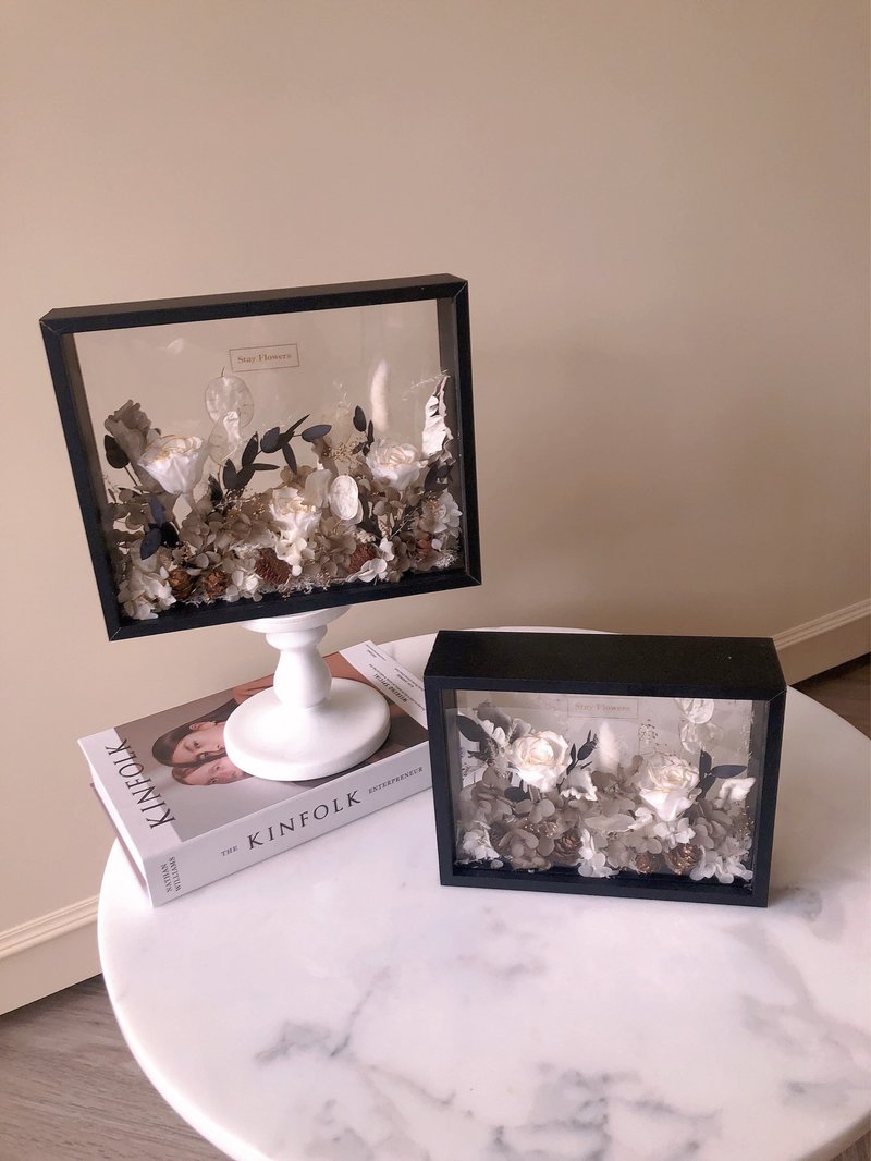 逗留 - 忆 永生花 不凋花 可加照片相框 定制化礼物 情人节礼盒 - 植栽 - 植物．花 卡其色