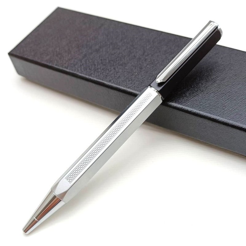 六角笔 金属 精雕 原子笔 附笔盒 派克型笔芯 台湾设计 - 圆珠笔/中性笔 - 其他金属 