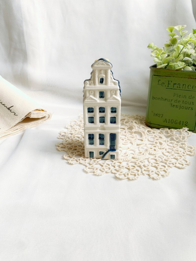 【好日恋物】荷兰KLM皇家航空代尔夫特蓝陶小屋 #69 - 摆饰 - 陶 白色