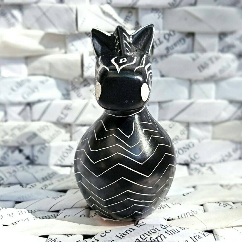 地球树手工公平贸易fair trade -- 肥皂石动物摆饰(斑马) - 摆饰 - 石头 