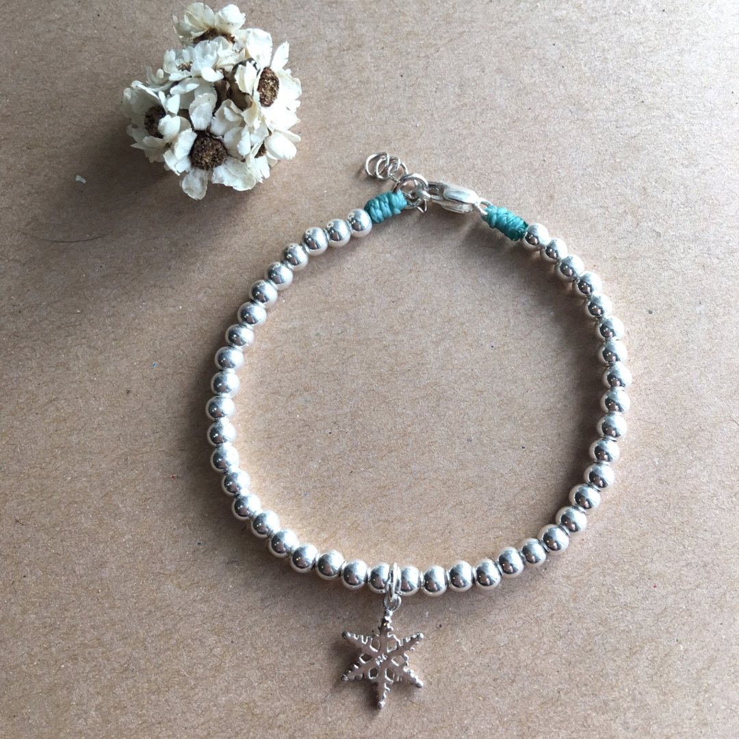 ~米+熊~ 圣诞节 雪花 /银珠 / 巴西蜡线 / 纯银 / 编织手链 / 925 silver bracelet / 脚链 - 手链/手环 - 纸 银色