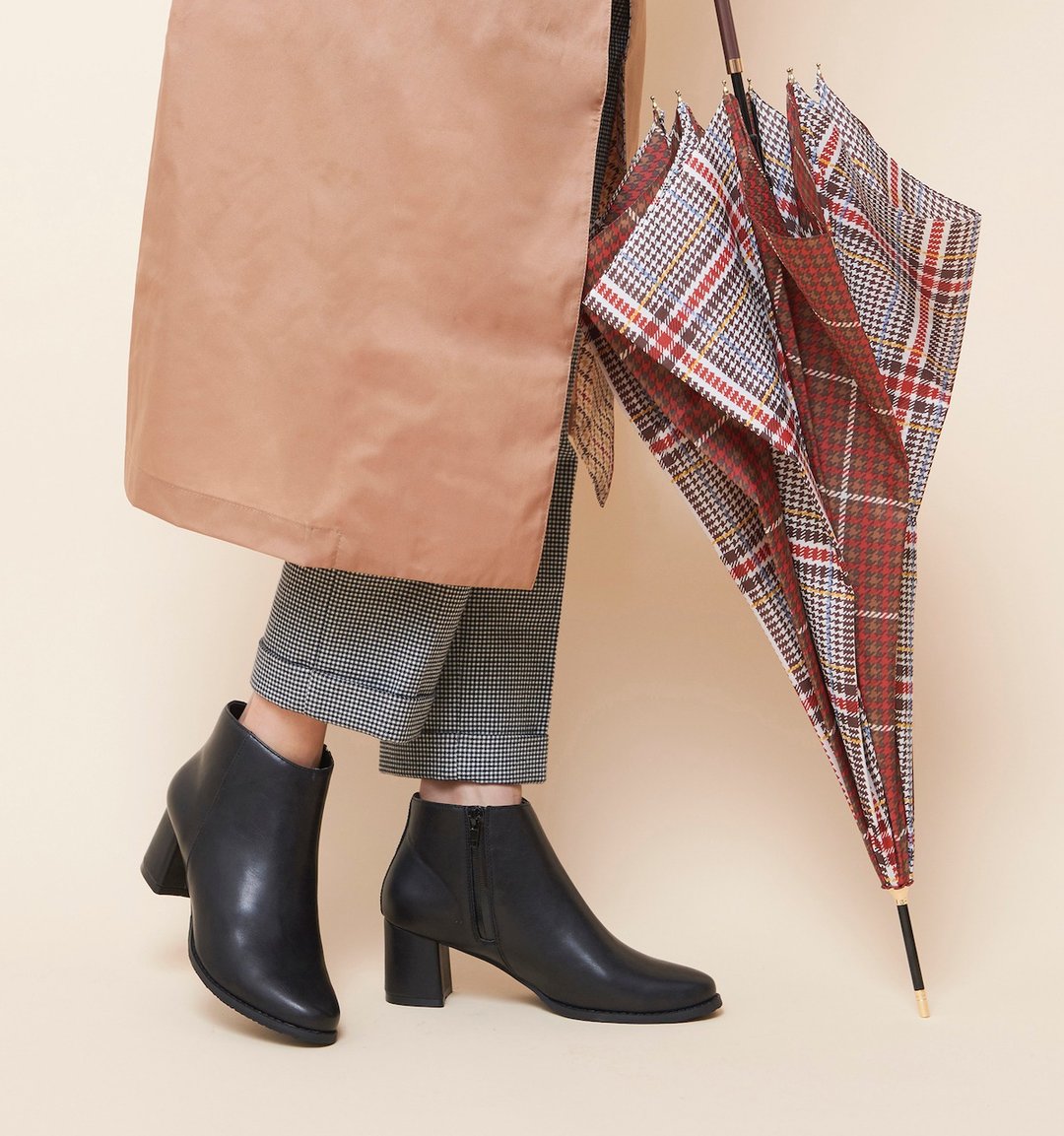 JOAN (BLACK) SHORT BOOTS - 女款短靴 - 人造皮革 黑色