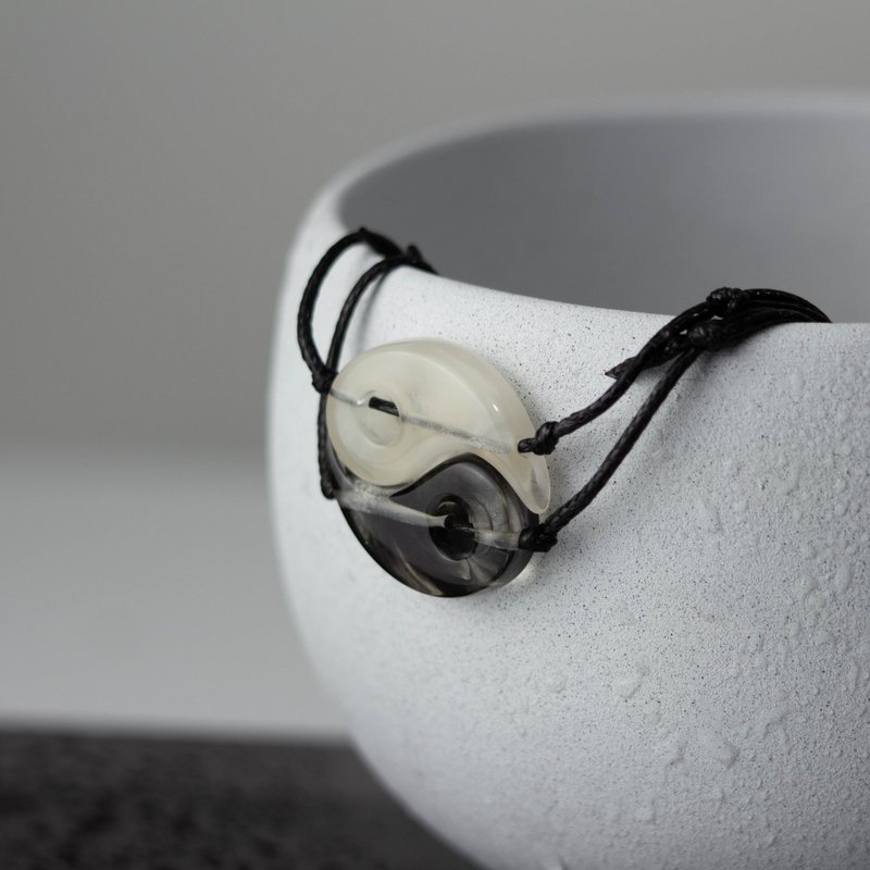 情侣吊坠莹阳、项链。 红色和蓝色 - 项链 - 树脂 多色