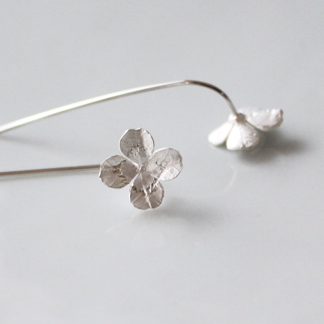 sv925 clover earrings - 耳环/耳夹 - 其他金属 银色