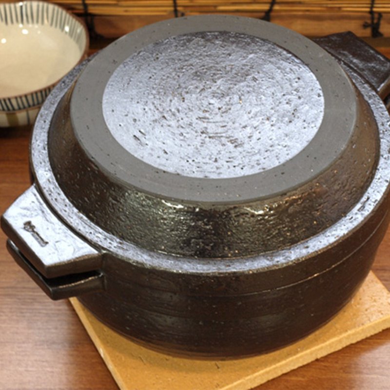日本长谷园伊贺烧 多用途主厨陶锅 - 锅具/烤盘 - 陶 黑色