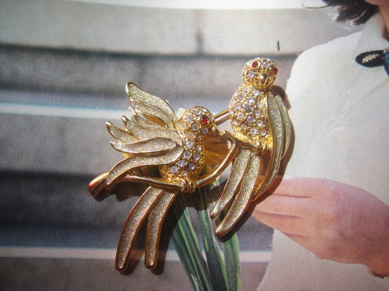 辉煌年代 OLD ERA _早期二手精美胸针别针 - 胸针 - 其他材质 