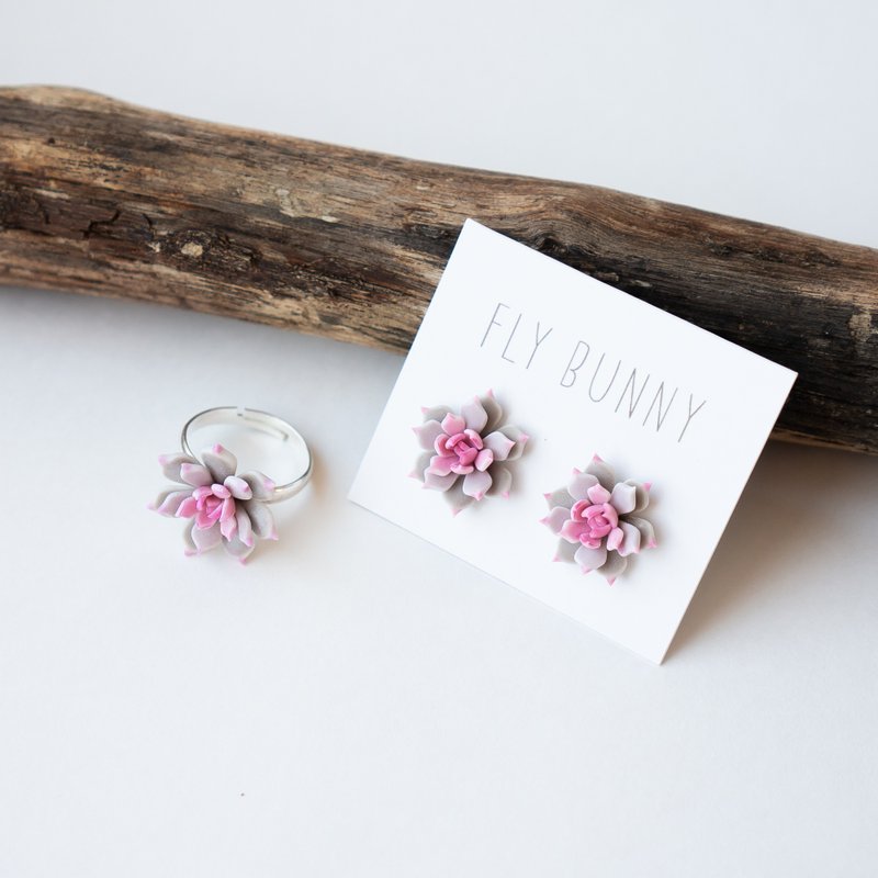 Stud earrings & ring set with pink succulents - 耳环/耳夹 - 其他材质 粉红色