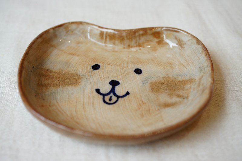 手捏小皿  L10.5cm 酱料碟  小菜碟  零钱饰物盘 线香盘 - 浅碟/小碟子 - 陶 咖啡色