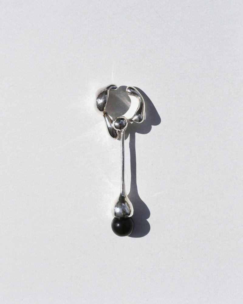 Float ear cuff + crystal 摇摆水晶漂浮耳骨夹 - 耳环/耳夹 - 纯银 多色