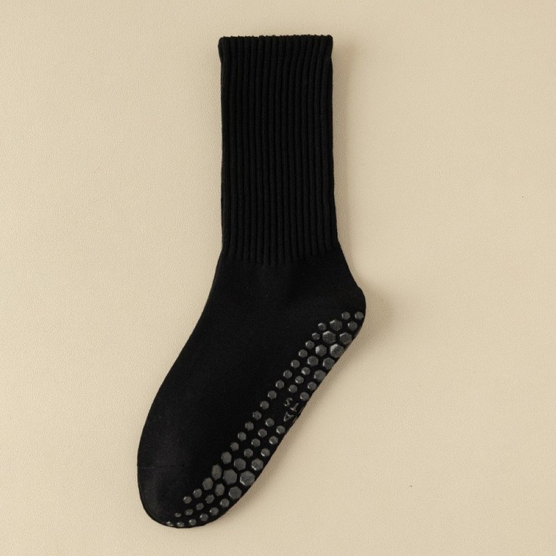 (现货)AM ME Comfy 瑜珈皮拉提斯训练专用防滑袜子2双组 - 运动配件 - 棉．麻 黑色
