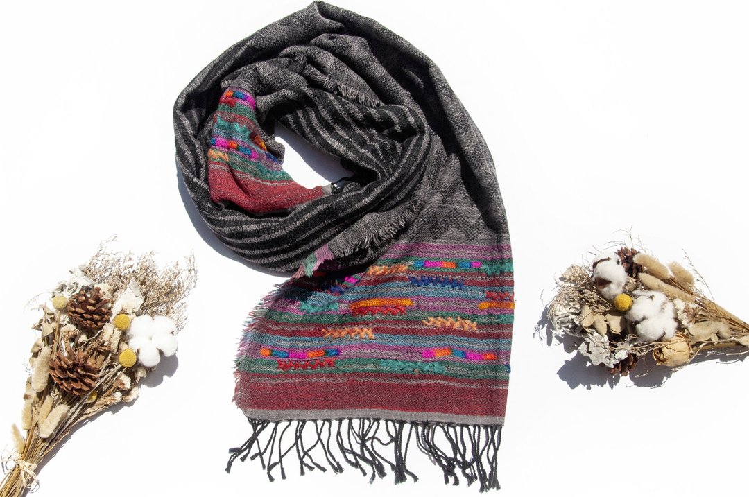 喀什米尔Cashmere/水煮羊毛披肩/针织围巾/刺绣围巾/羊绒披巾-花 - 围巾/披肩 - 羊毛 多色