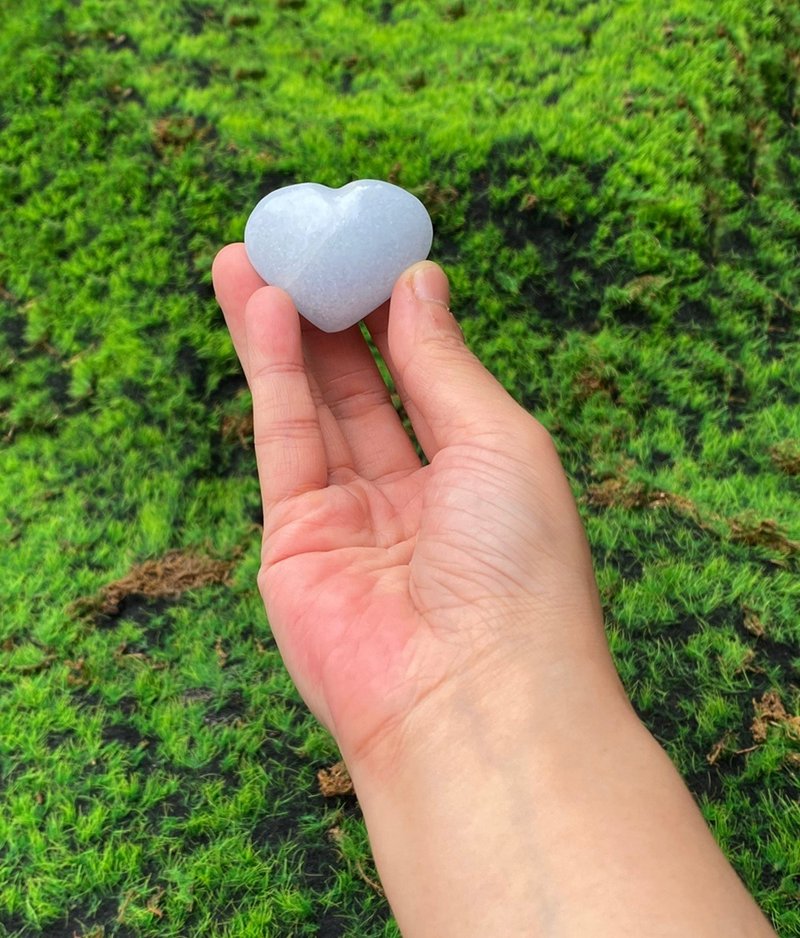 能量摆饰-天然可爱小清新天青石爱心 疗愈 治愈 快速出货 - 摆饰 - 水晶 蓝色