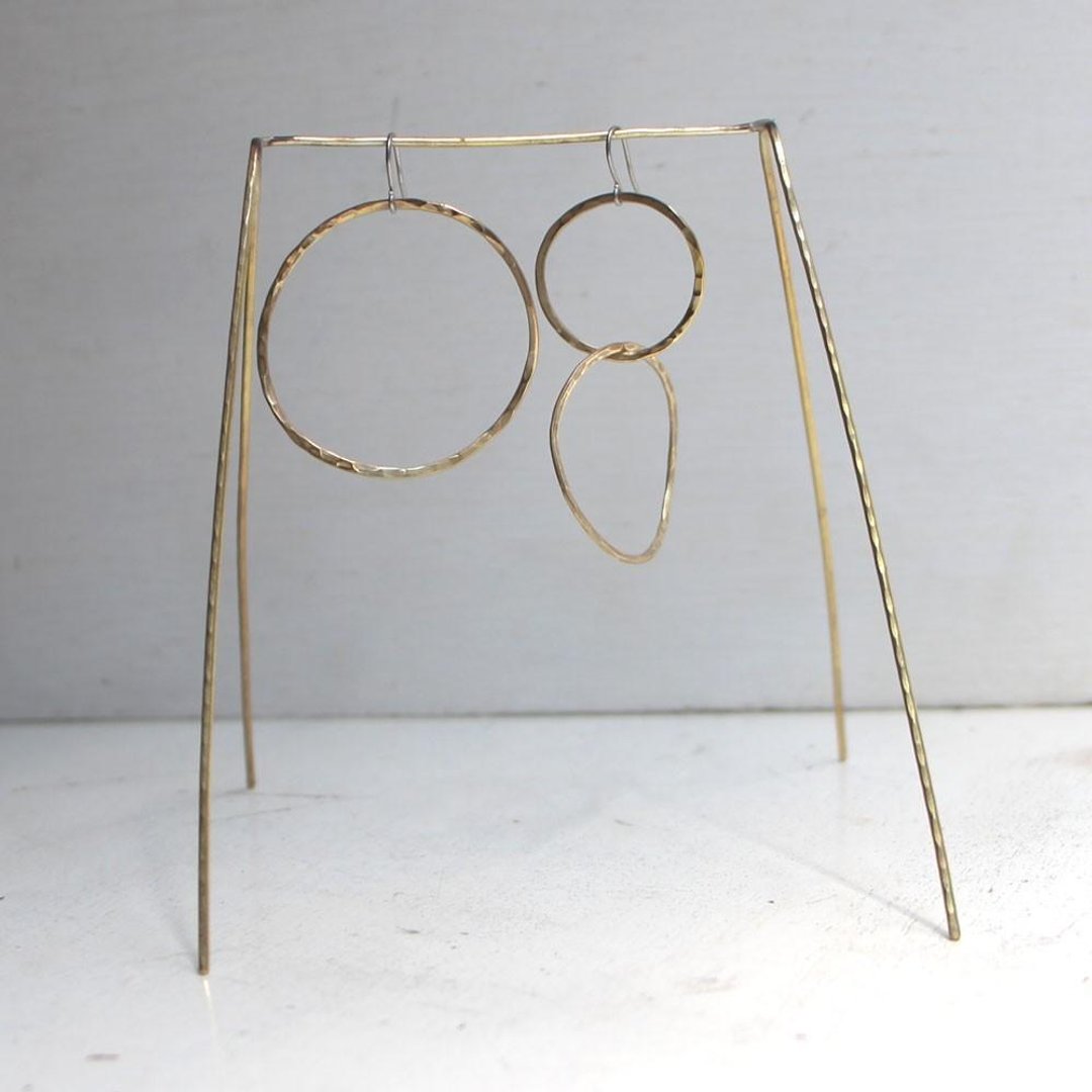 Brass earrings Pythagoras - 耳环/耳夹 - 其他金属 金色