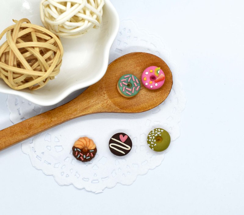 迷你甜甜圈5件组耳环 可改夹式 - 耳环/耳夹 - 粘土 