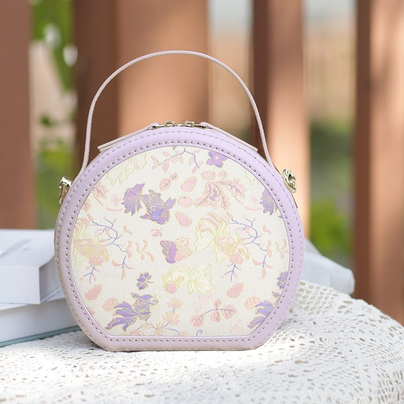 手作 handmade 头层牛皮拼布宋锦 金鱼满堂 紫色圆饼包 - 侧背包/斜挎包 - 真皮 紫色