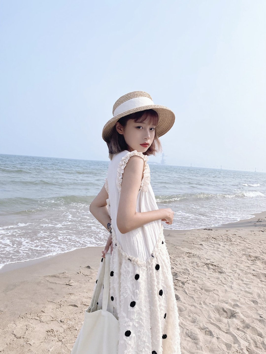 温柔波点 立体剪花 流苏刺绣花边洋裝 背心裙 寬鬆 - 洋装/连衣裙 - 棉 白色