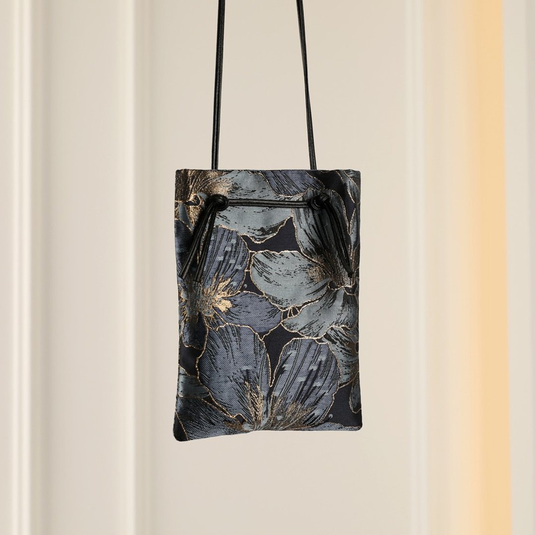 Nocturnal flowers -Deep blue- 2WAY phone Pochette sacoche - 侧背包/斜挎包 - 其他材质 蓝色