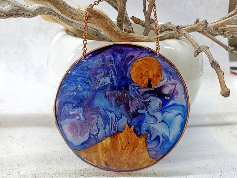 The World. Resin and wood wall hanging / Wood wall decor Van Gogh inspired - 墙贴/壁贴 - 木头 多色
