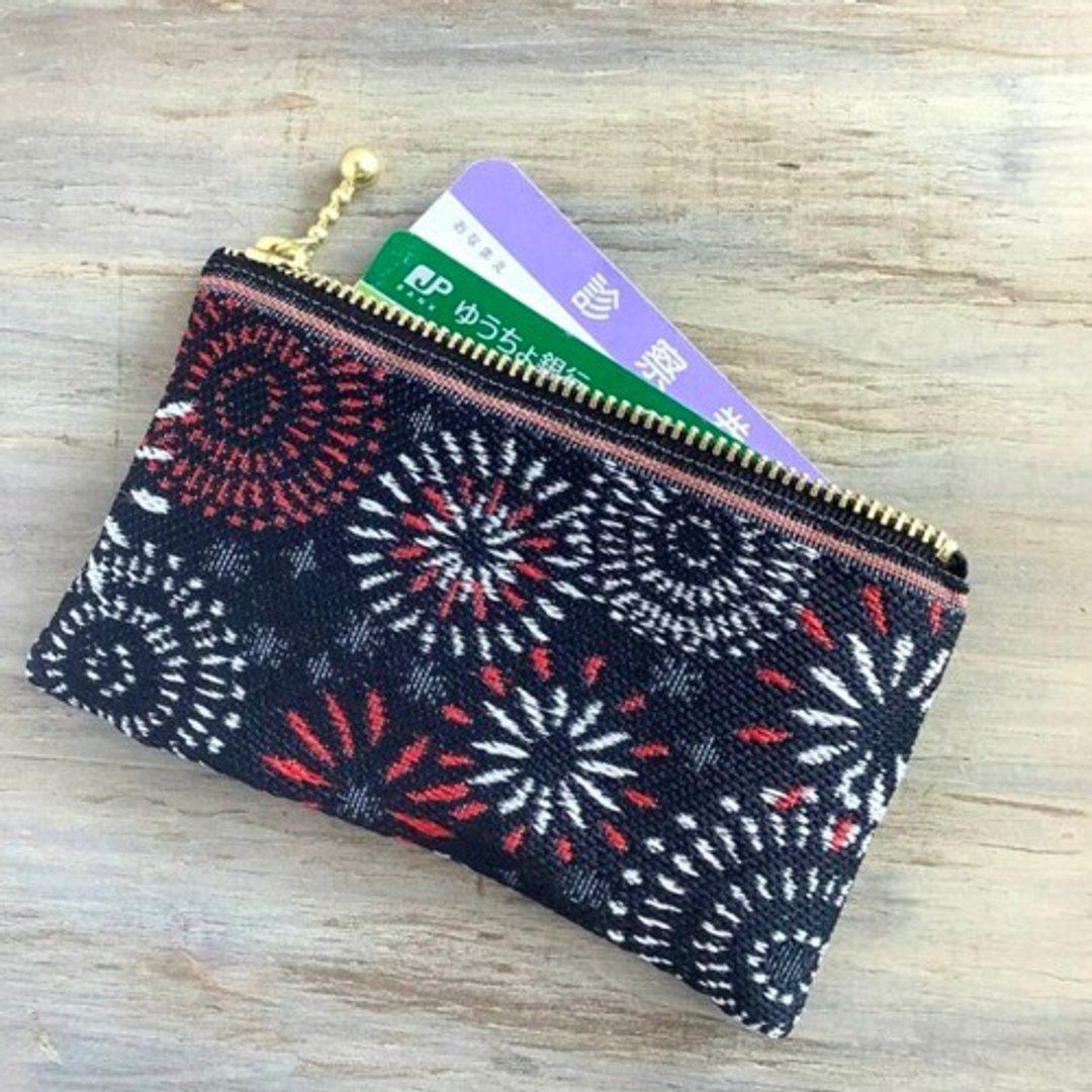 Fireworks pattern pouch - 化妆包/杂物包 - 其他材质 黑色