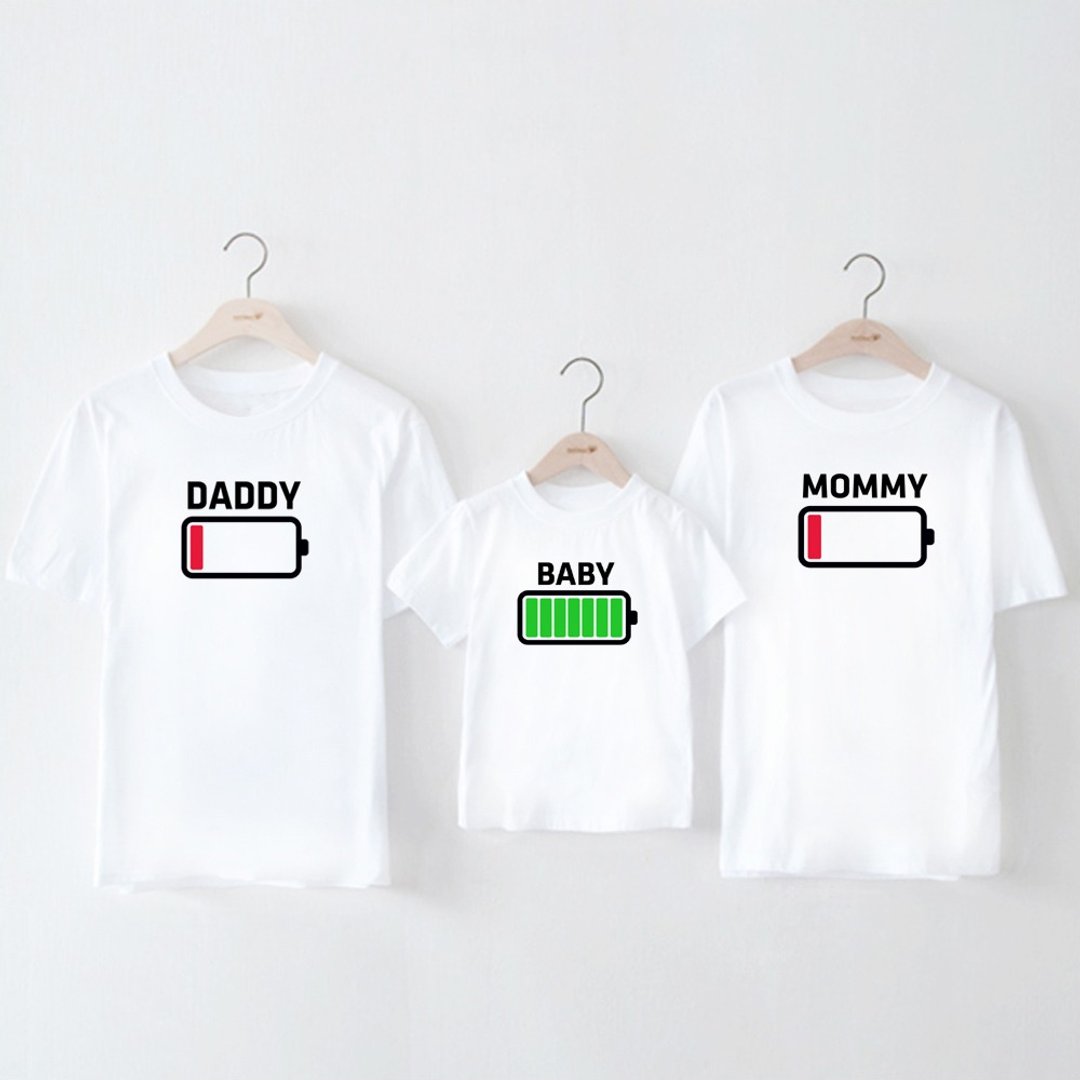 DADDY MOMMY BABY 爸爸 妈妈 宝贝 电池能量 短袖T恤 白色 亲子 - 童装上衣 - 棉 白色