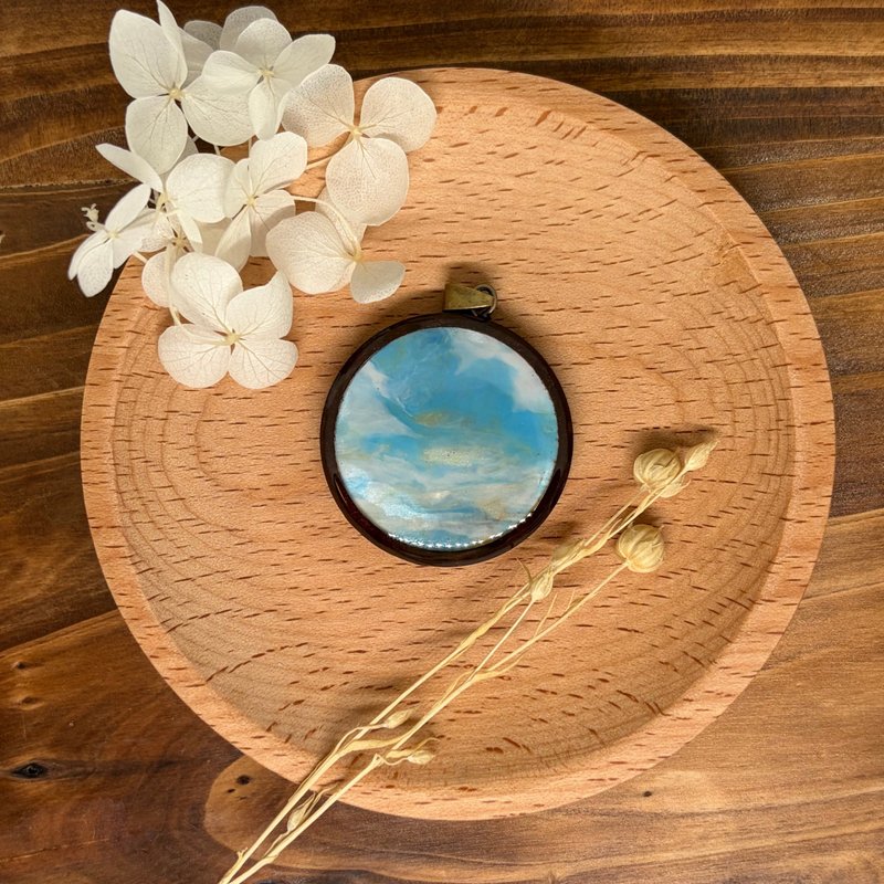 樽盖再生项链吊坠-蓝白金晕染 NP015 - 项链 - 环保材料 