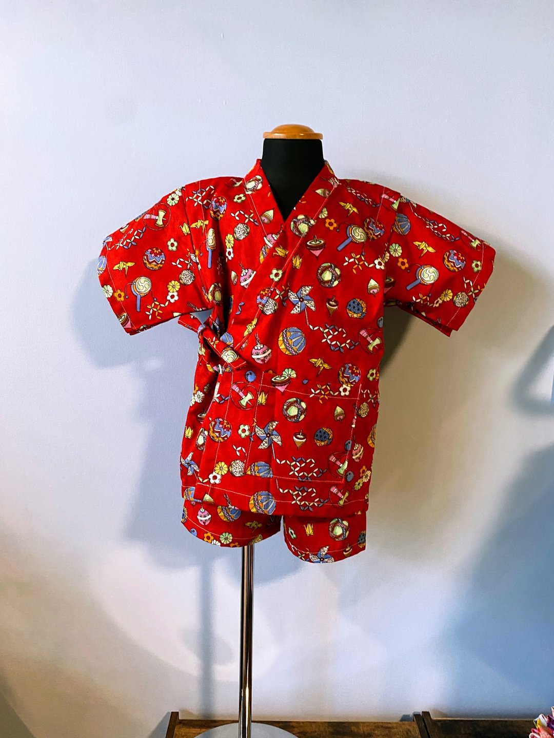 Children Jinbei Japanese style Jinbei children 90cm - 童装上衣 - 棉．麻 红色