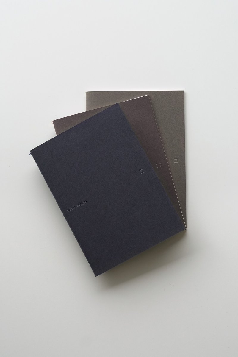 Thinking on paper.三周年限定文具组 线装笔记本+油性笔 3入组 - 笔记本/手帐 - 纸 