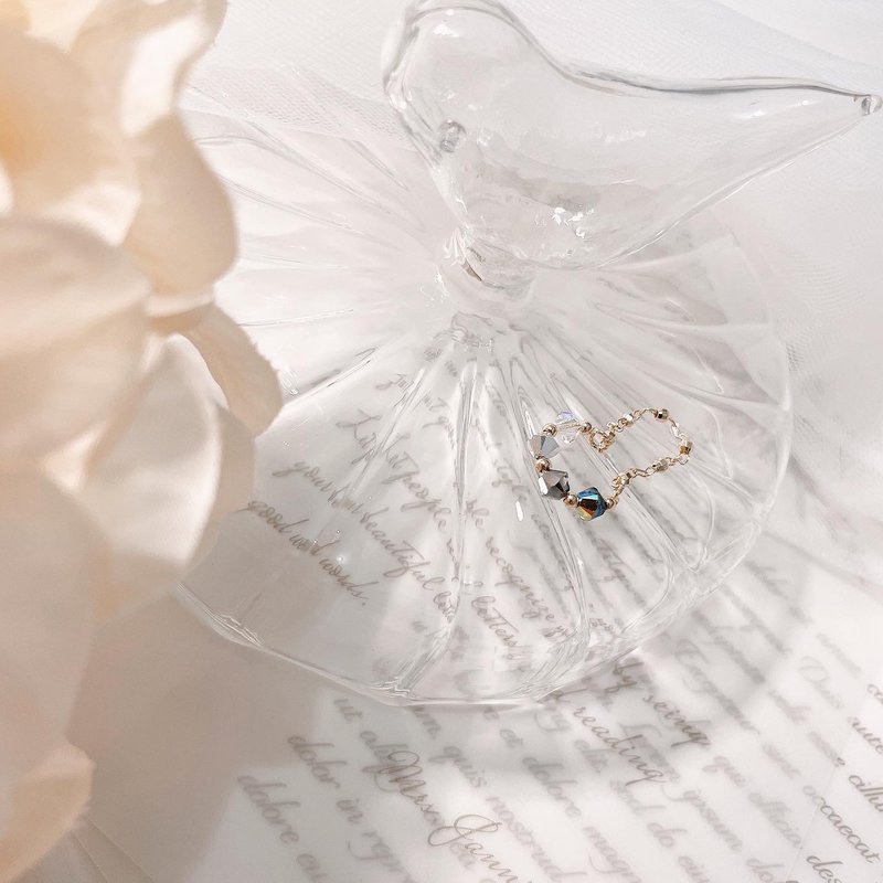 Swarovski Rhea 耳骨夹 - 耳环/耳夹 - 水晶 黑色