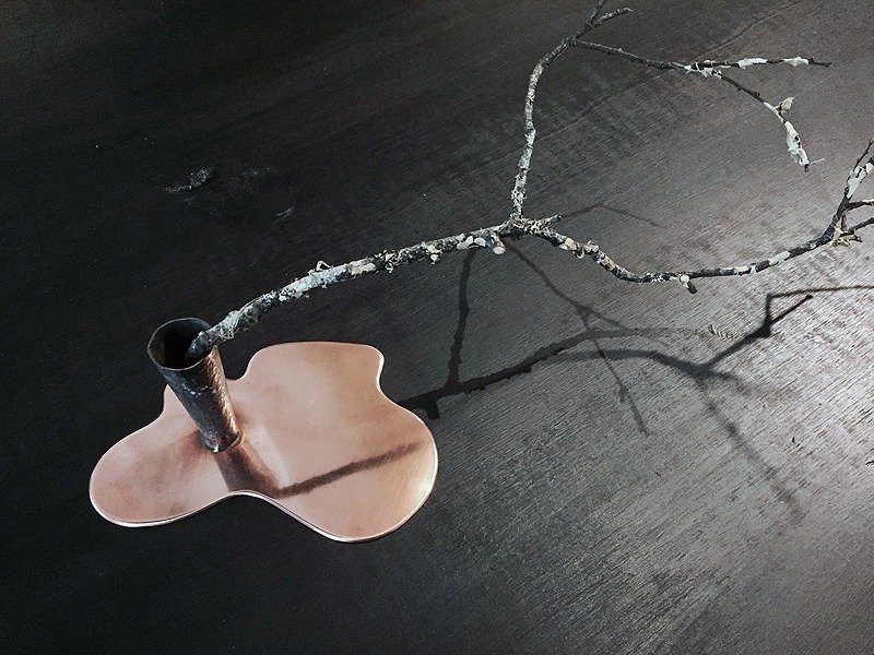 佗寂系列/单枝花器~湖光倒影(A款)~手作的诗用器物为生活写诗! - 植栽/盆栽 - 铜/黄铜 