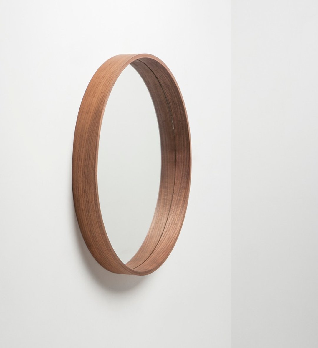 The Mirror 木质圆镜M │ 胡桃木 - 其他家具 - 木头 咖啡色