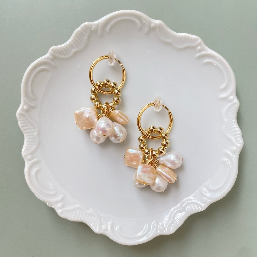 [Pinkoi Exclusive Item] Gold Ornament Earrings/ Clip-On - 耳环/耳夹 - 珍珠 金色