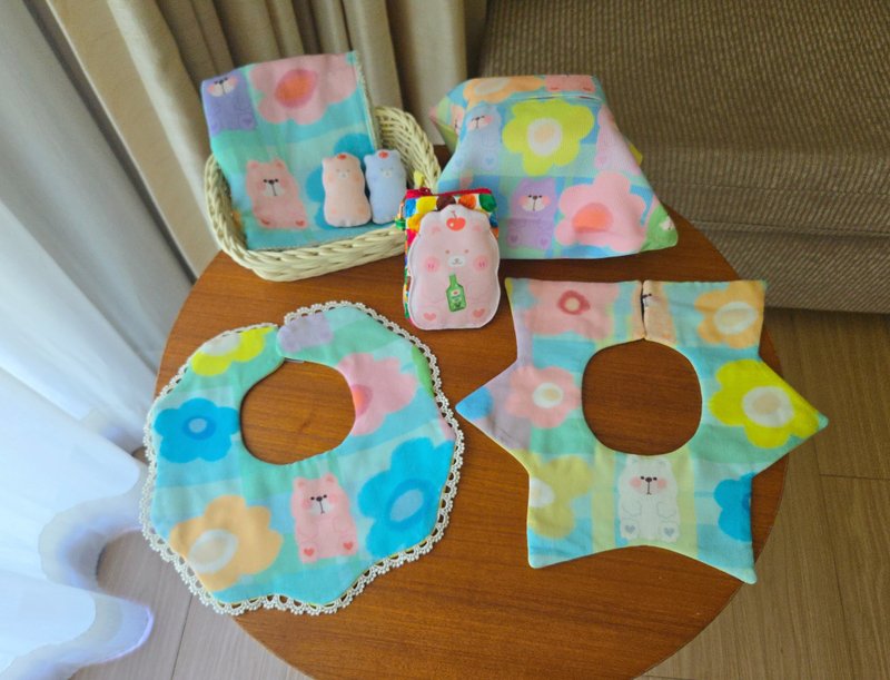 花熊兜 双面围兜 八层纱围兜兜 口巾水 弥月礼 - 围嘴/口水巾 - 棉．麻 