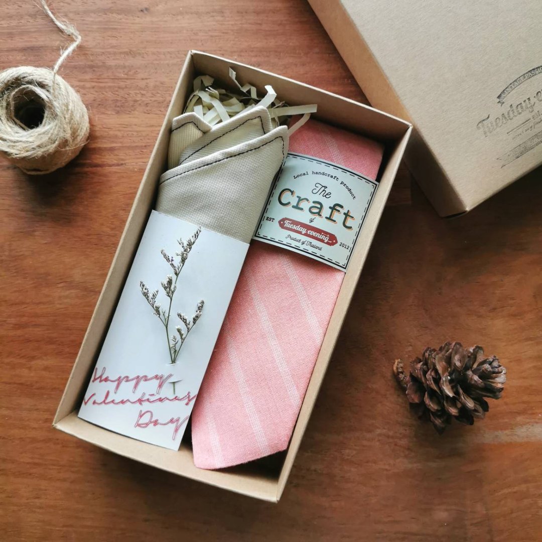Valentine Set - The Craft Pink Embroided White Stripe Necktie with pocket square - 领带/领带夹 - 棉 粉红色