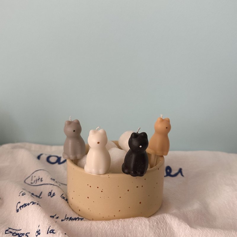 猫蛋糕蜡烛 - 蜡烛/烛台 - 蜡 多色