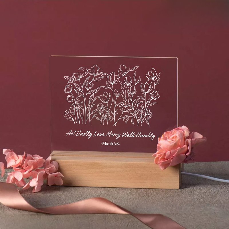 恩典之光 圣经经文LED灯 经文礼物 行公义好怜悯 弥迦书 6:8 - 灯具/灯饰 - 压克力 卡其色