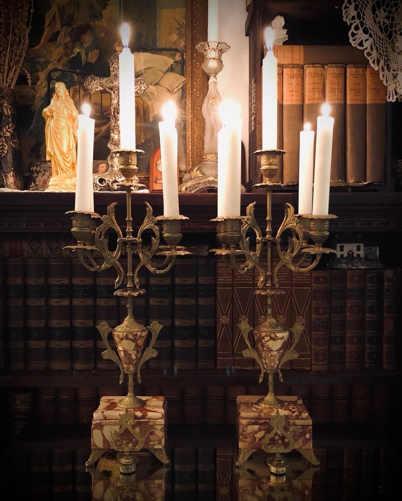 法国Napoléon III玫瑰粉大理石底座5口壁炉烛百年大烛台一对合售 - 蜡烛/烛台 - 铜/黄铜 粉红色