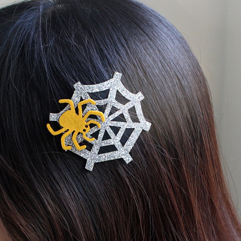 Halloween Spider hairpin - 发饰 - 其他材质 黑色