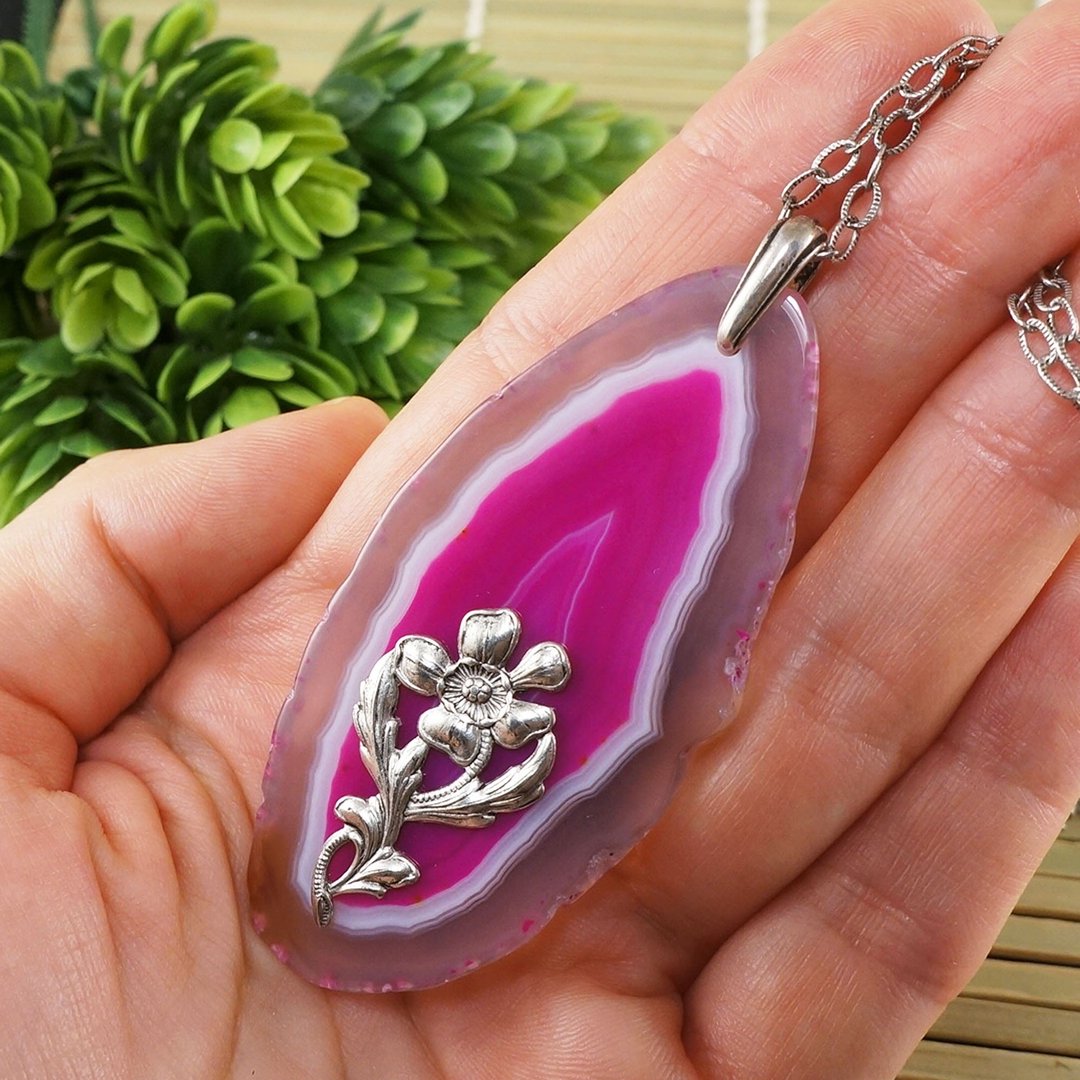 Pink Fuchsia Agate Slice Slab Silver Flower Floral Pendant Necklace Jewelry Gift - 项链 - 半宝石 粉红色