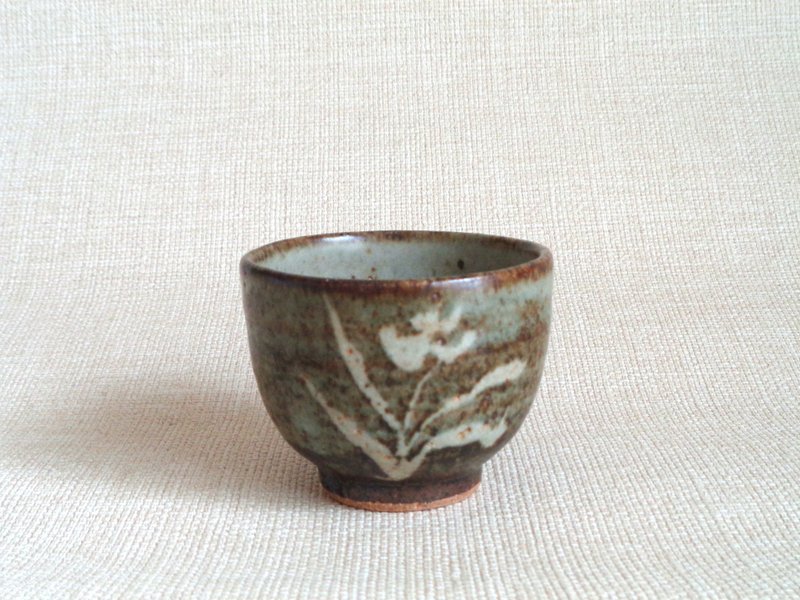 汤杯 镂空雕刻 紫罗兰 a - 茶具/茶杯 - 陶 咖啡色