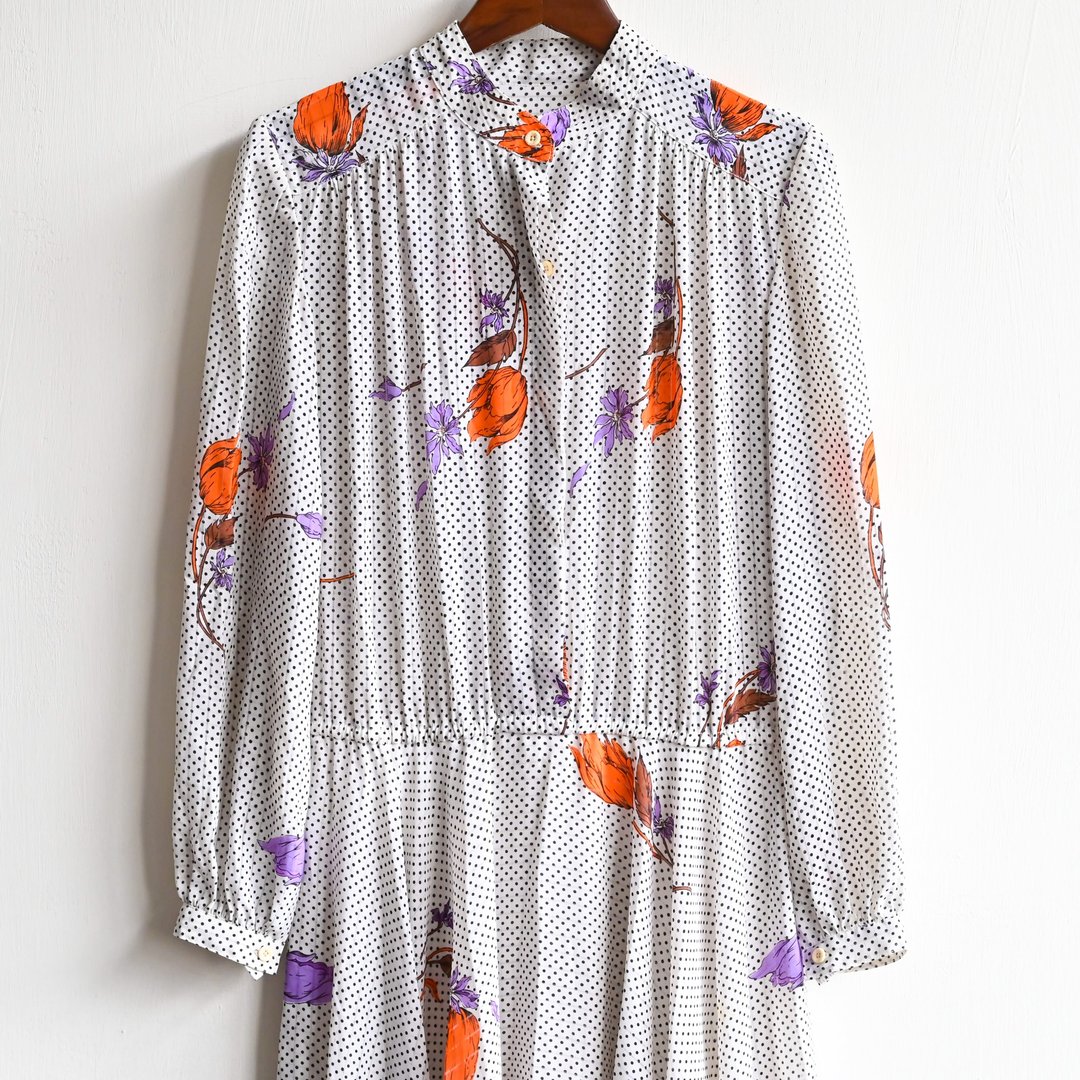 【蛋植物古着】秋云花榭经典轮廓印花古着洋装 - 洋装/连衣裙 - 其他人造纤维 