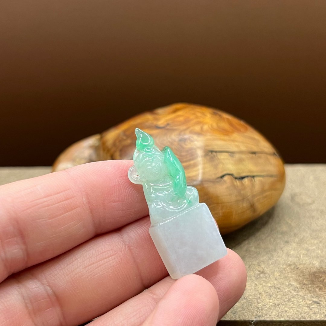 瀚玉珠宝.天然A货缅甸玉翡翠.甜绿小财神印章 - 其他 - 其他材质 