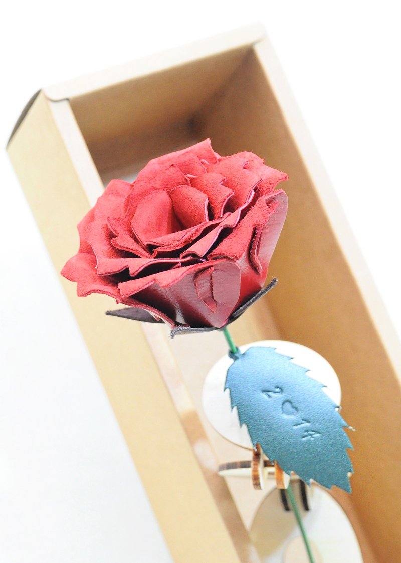 皮革玫瑰花 - 玫瑰红 皮革材料包 情人节 免费刻名 Leather Rose - 皮件 - 真皮 红色