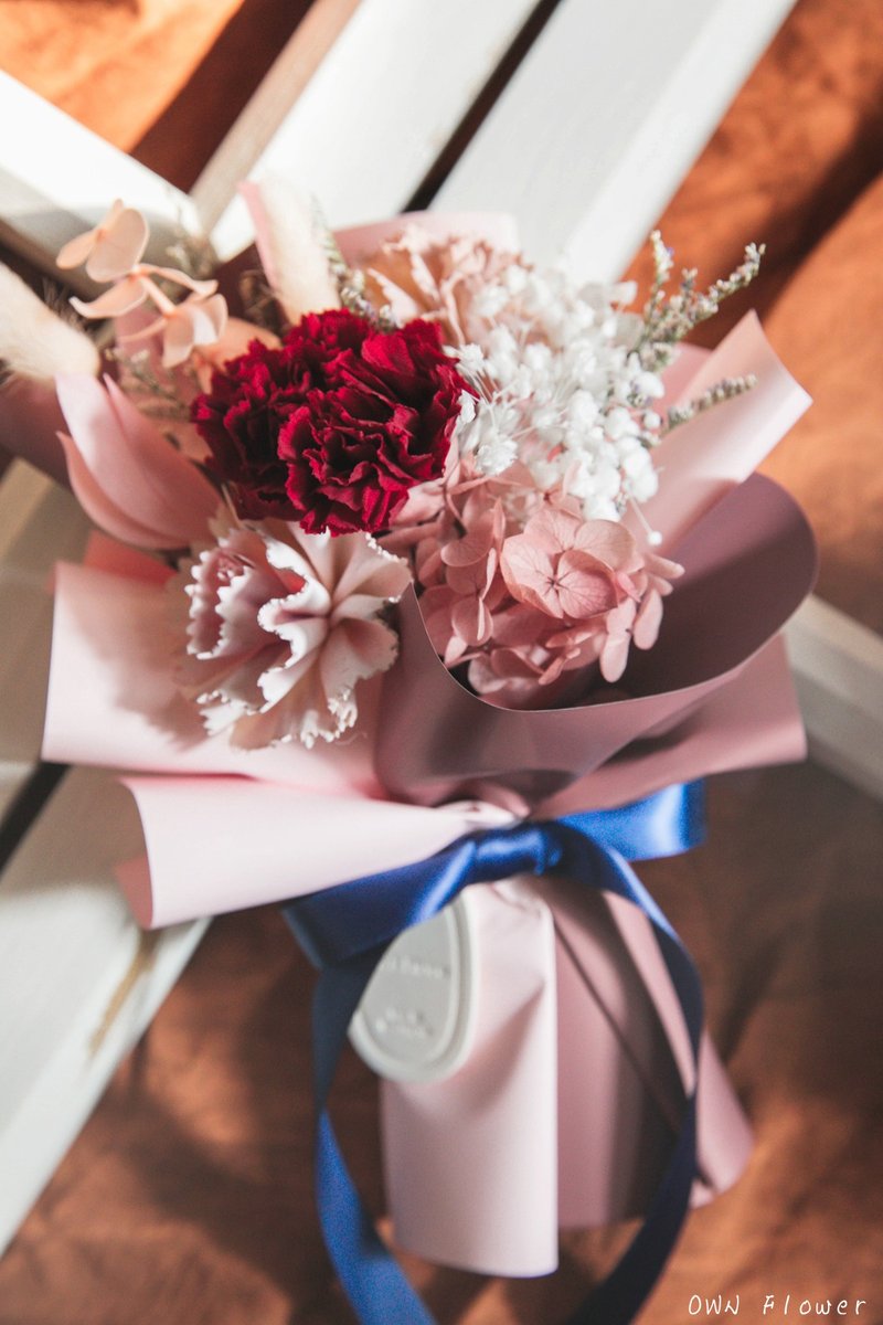 康乃馨花束/母亲节花束/母亲节礼物/永生花束/不凋花束/毕业花束 - 干燥花/捧花 - 植物．花 红色