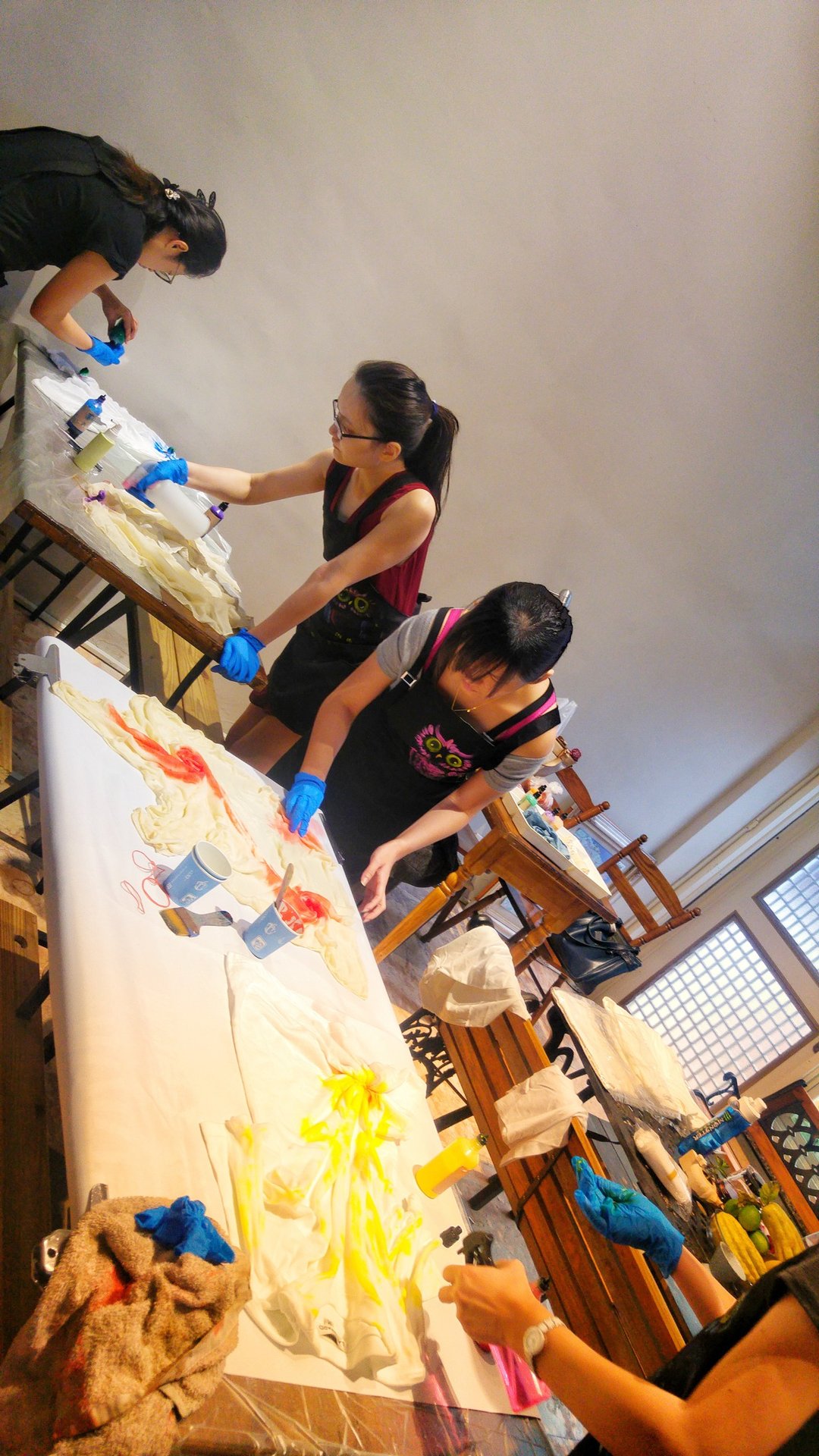 花莲染布体验:手作喷染DIY/手染T恤/围巾披肩(双份)/亲子活动 - 其他 - 棉．麻 