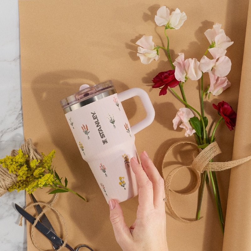 STANLEY 防漏吸管随手杯 0.59L / 繁花寄语 - 保温瓶/保温杯 - 不锈钢 