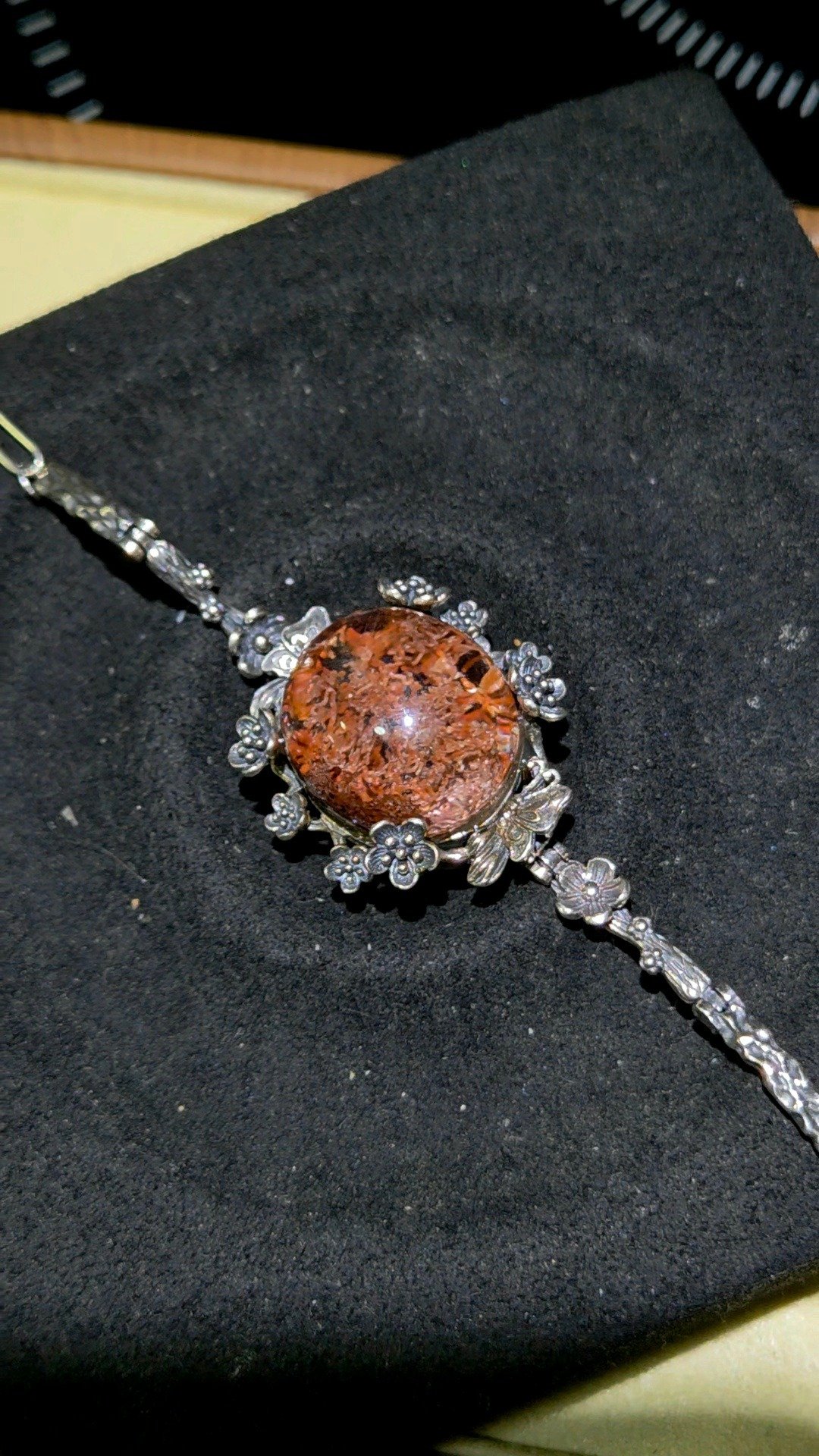 精品 红幽灵水晶 925 银镶嵌 水晶手链 气血魅力招正财 - 手链/手环 - 水晶 红色