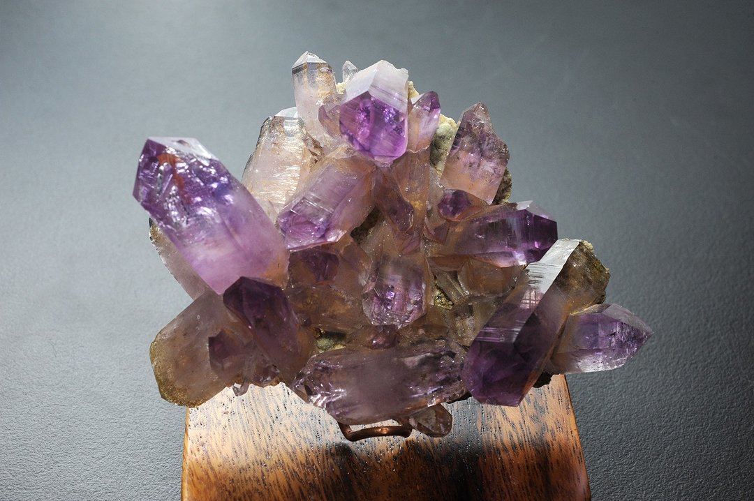克鲁兹紫水晶   矿石/水晶/灵修/开运/招财/(收藏级) - 摆饰 - 水晶 