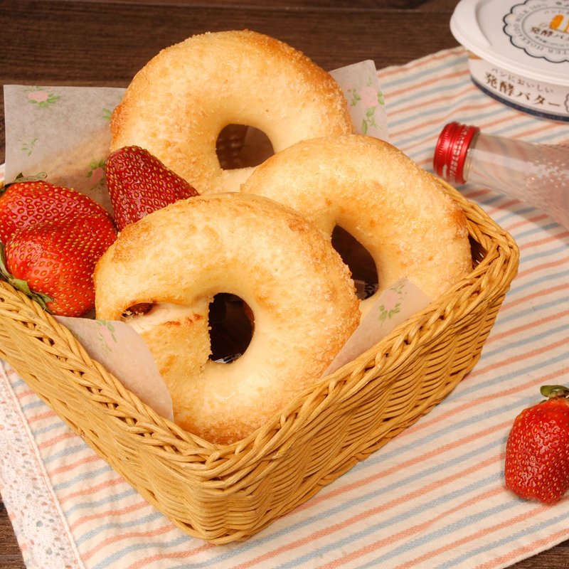 草莓奶酪贝果－【新鲜草莓干入库】 - 面包/吐司 - 新鲜食材 